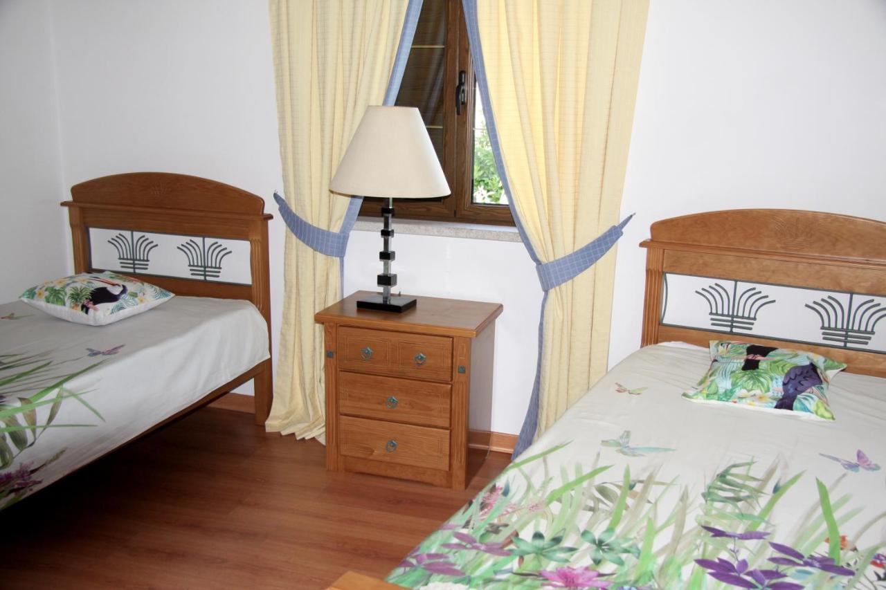 Villa Casa Duas Fontes Capinha Esterno foto