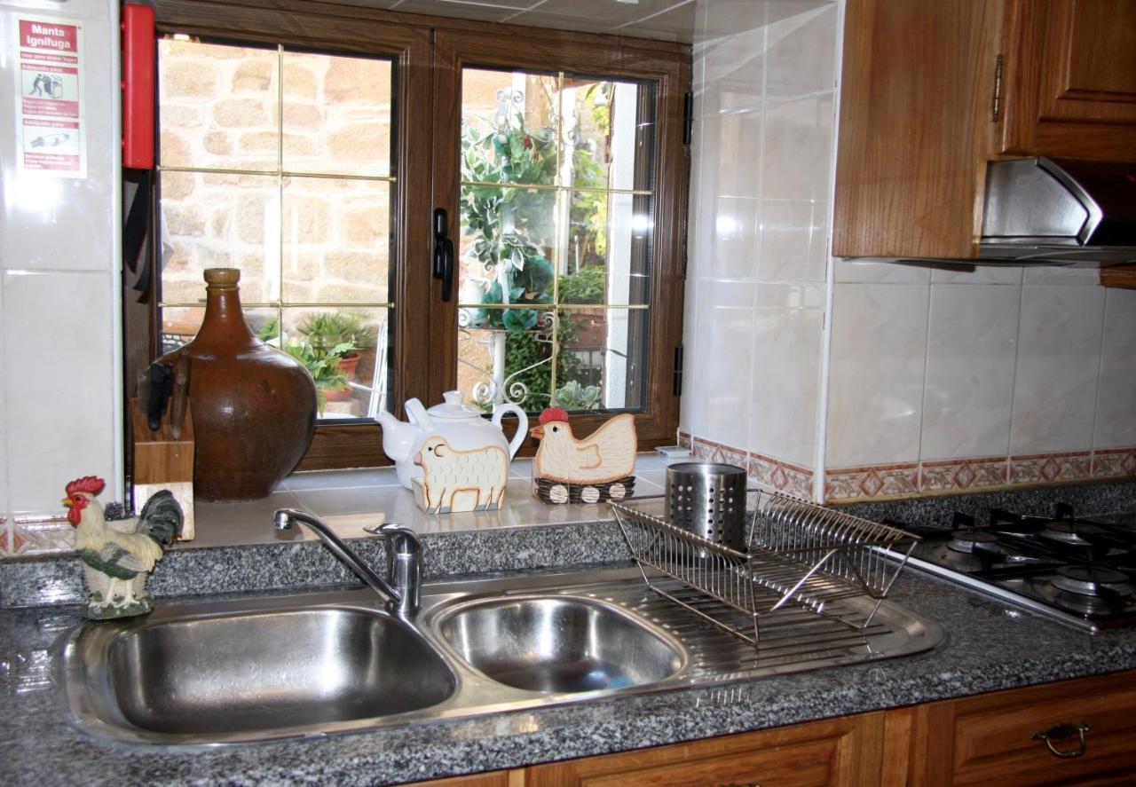 Villa Casa Duas Fontes Capinha Esterno foto