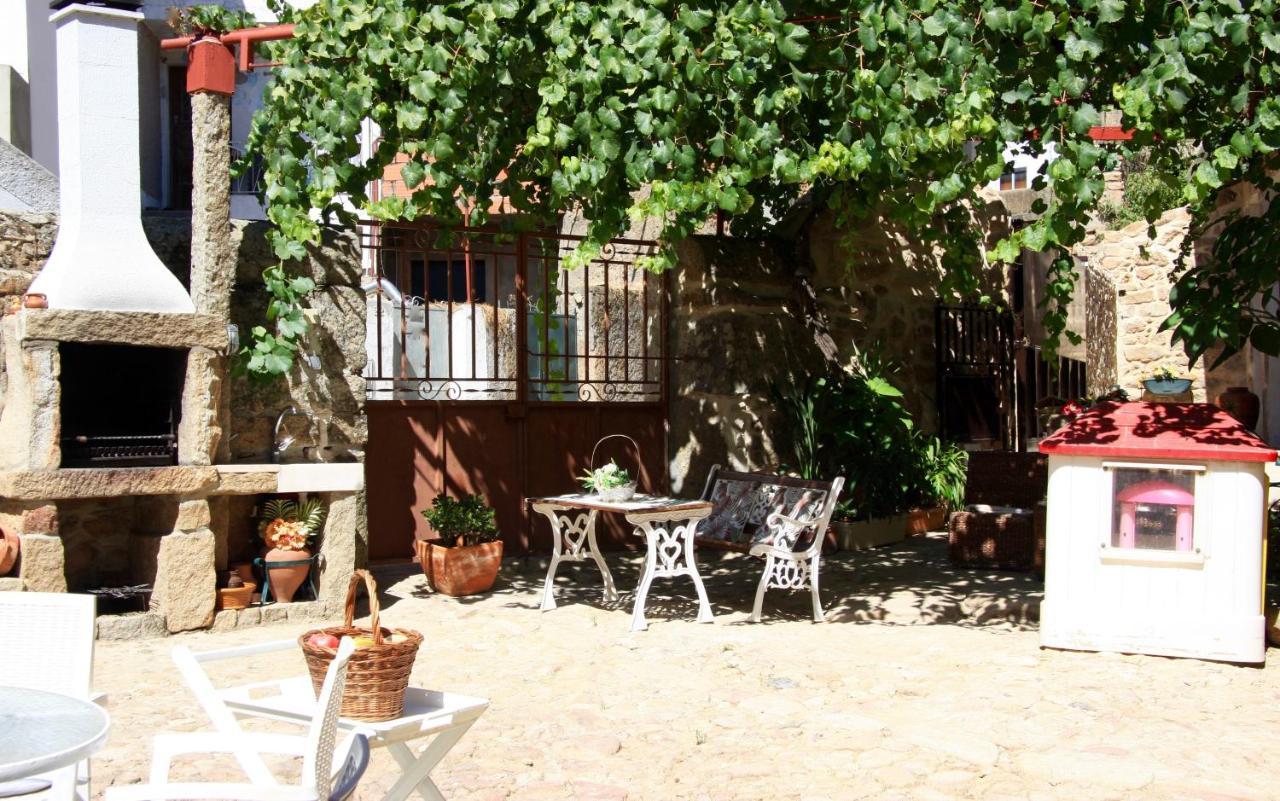 Villa Casa Duas Fontes Capinha Esterno foto