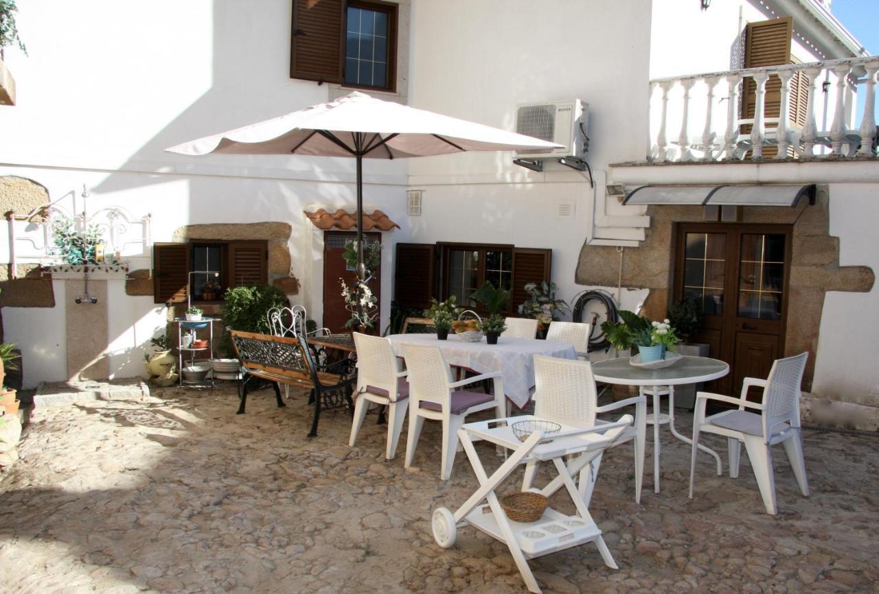 Villa Casa Duas Fontes Capinha Esterno foto