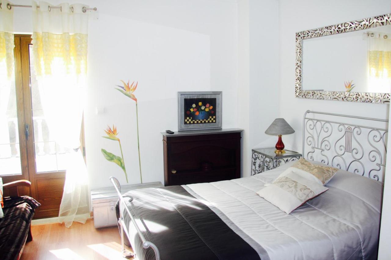 Villa Casa Duas Fontes Capinha Esterno foto